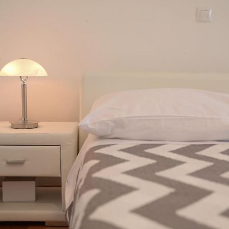 Base Bridge Apartment - Zadar City Centre - Free Parking Exterior photo