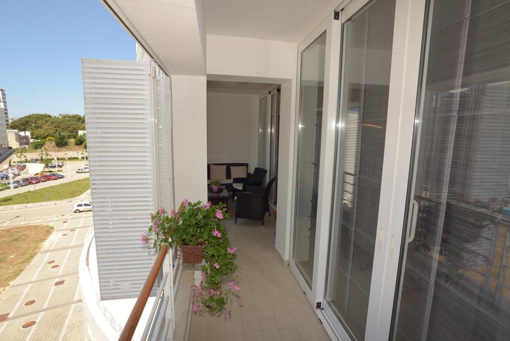 Base Bridge Apartment - Zadar City Centre - Free Parking Exterior photo
