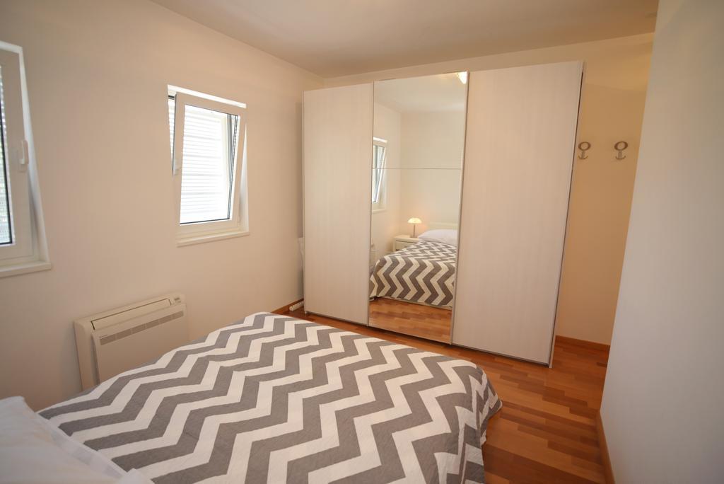 Base Bridge Apartment - Zadar City Centre - Free Parking Exterior photo