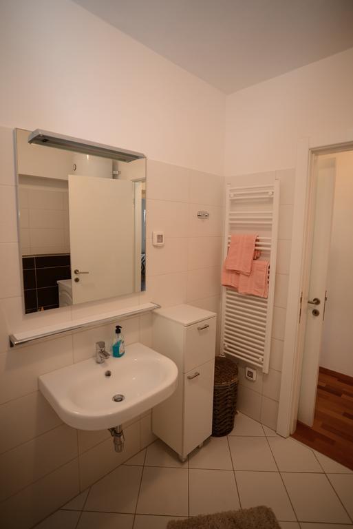 Base Bridge Apartment - Zadar City Centre - Free Parking Exterior photo